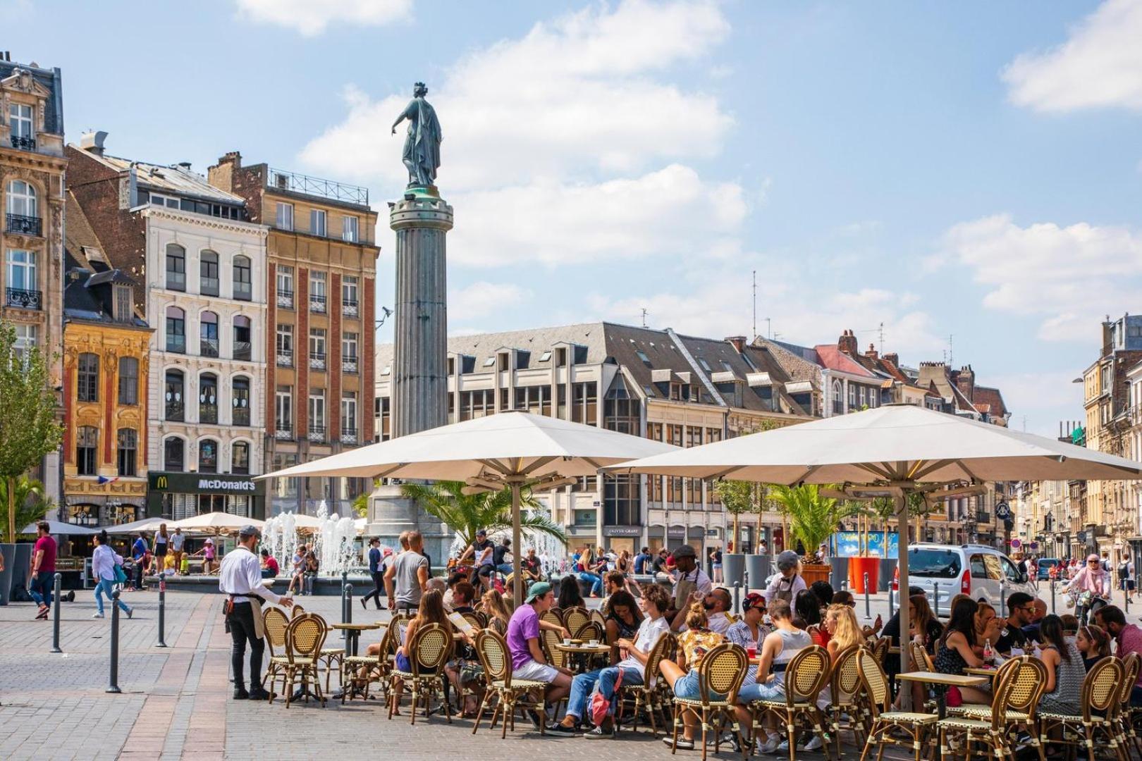 Vieux-Lille/Hypercentre: Lovely Equipped Studio Exterior photo